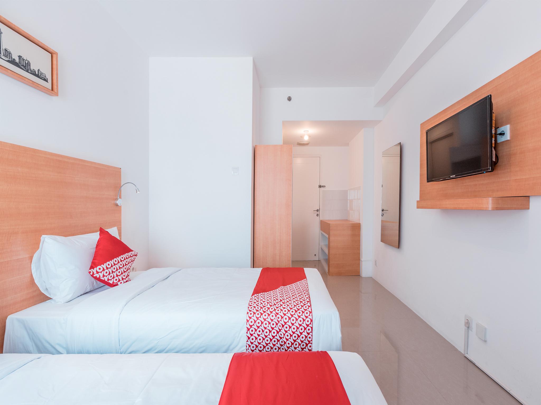 Oyo Flagship 766 Prima Orchard Hotel Bekasi Buitenkant foto